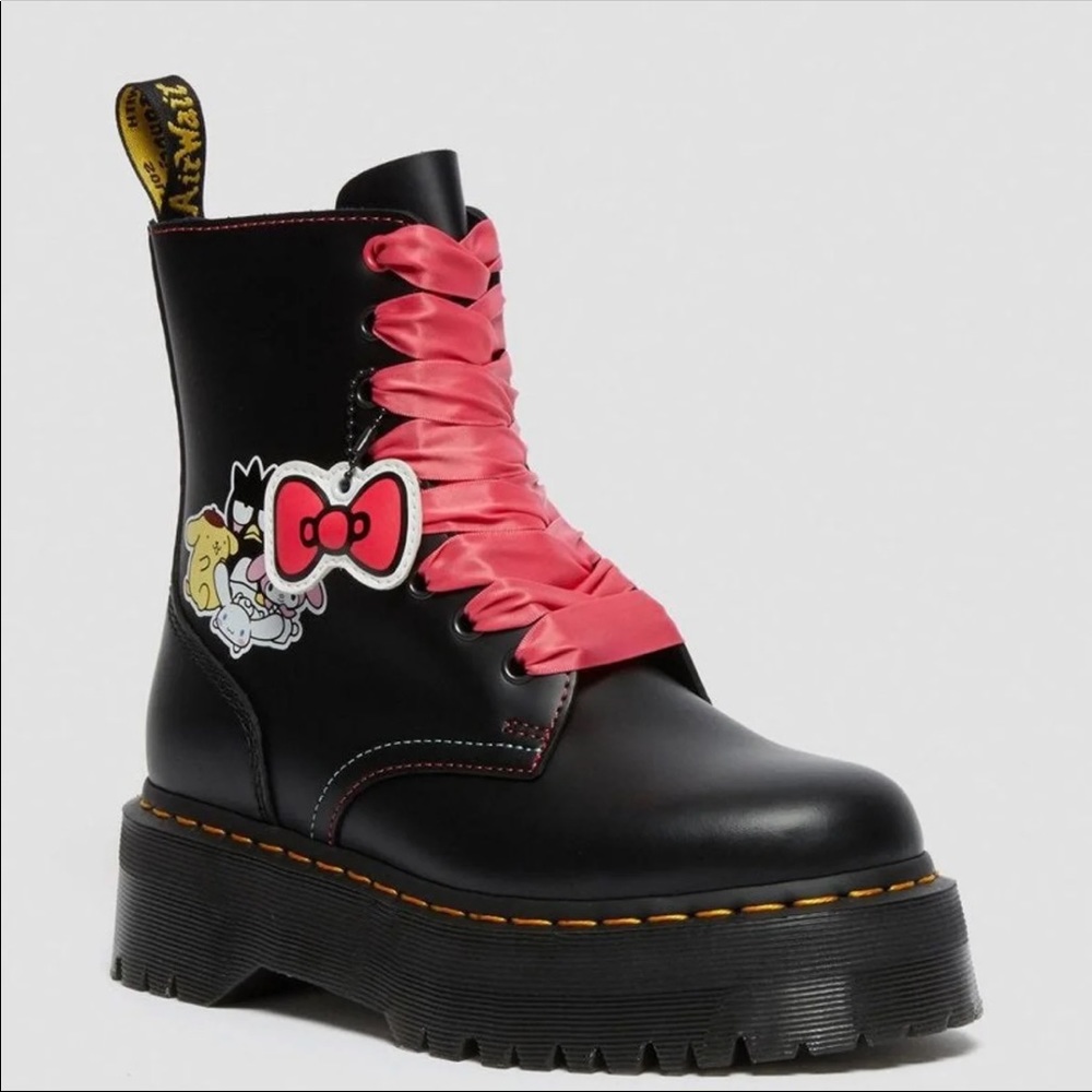 NEW Dr. Martens Hello Kitty & Friends Jadon Platform - Picture 8 of 9
